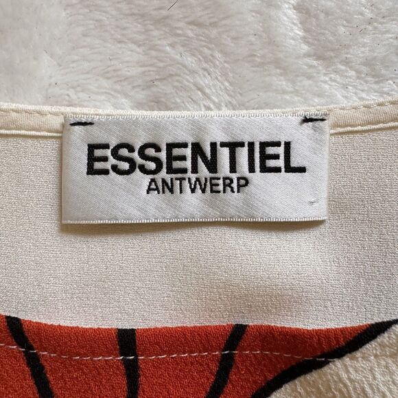 Essentiel Antwerp Womens Top White Textured Silk Floral Bell Sleeves Mod Size 36 - Picture 12 of 14